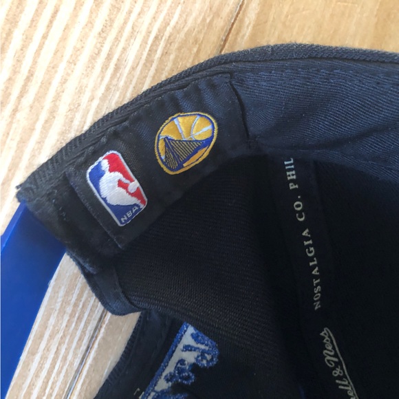 Mitchell & Ness Golden State Warriors Black/Blue Snapback Hat - Embroidered Bill - Picture 8 of 12